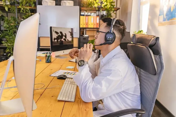 evo真人视讯科技：以后想在科技巨頭工作，你最好精通兩門學科