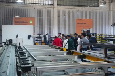 享裕安門窗2023年年度收官財富加盟峰會收官_10